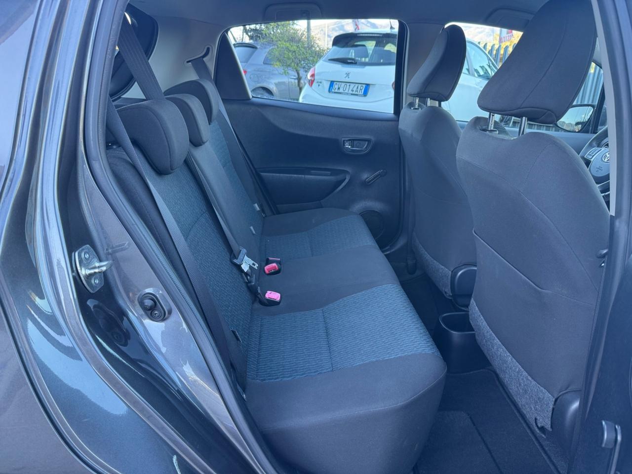 Toyota Yaris 1.0 5 porte Lounge