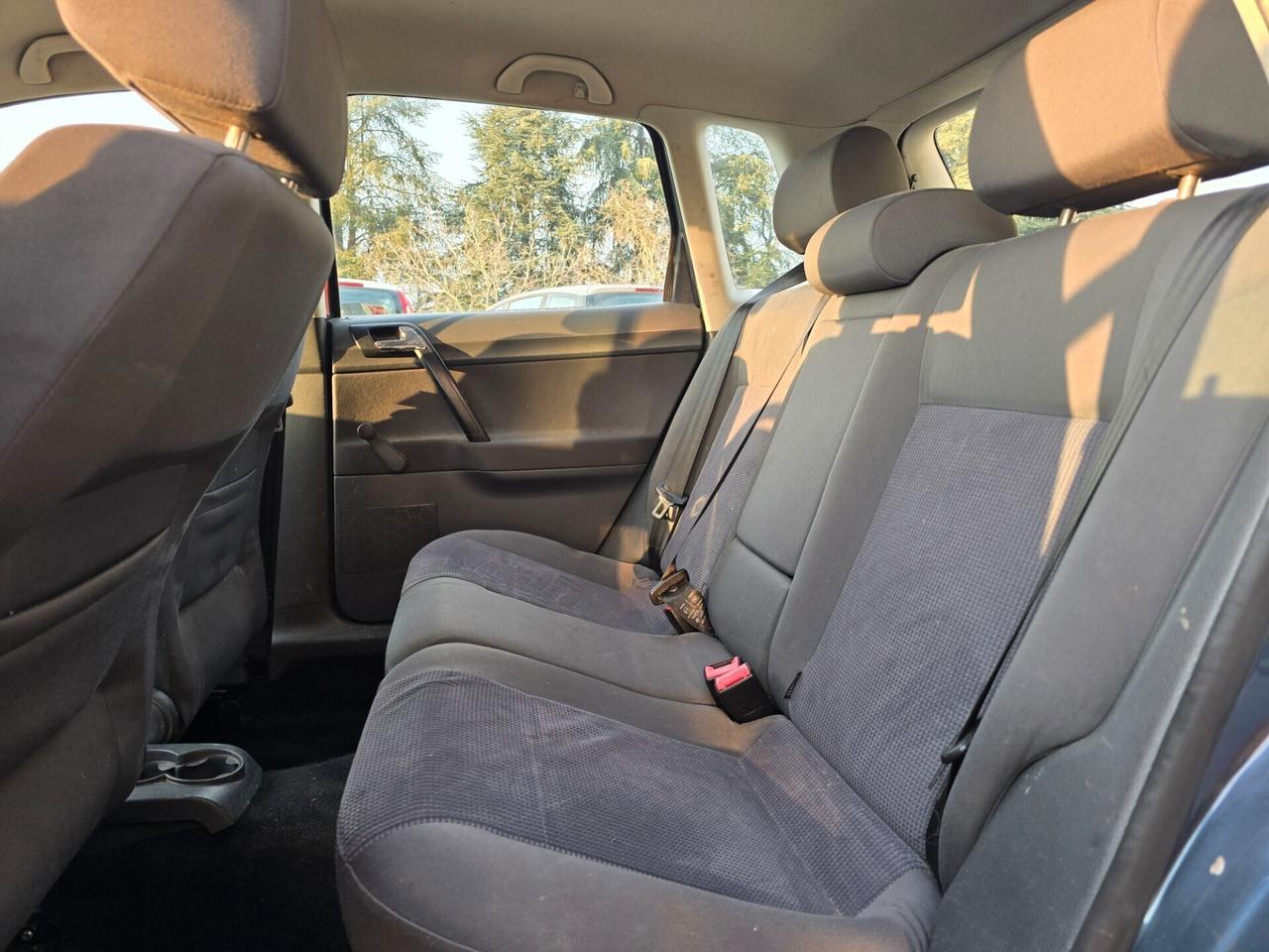 Volkswagen Polo 1.4benz - 5p.