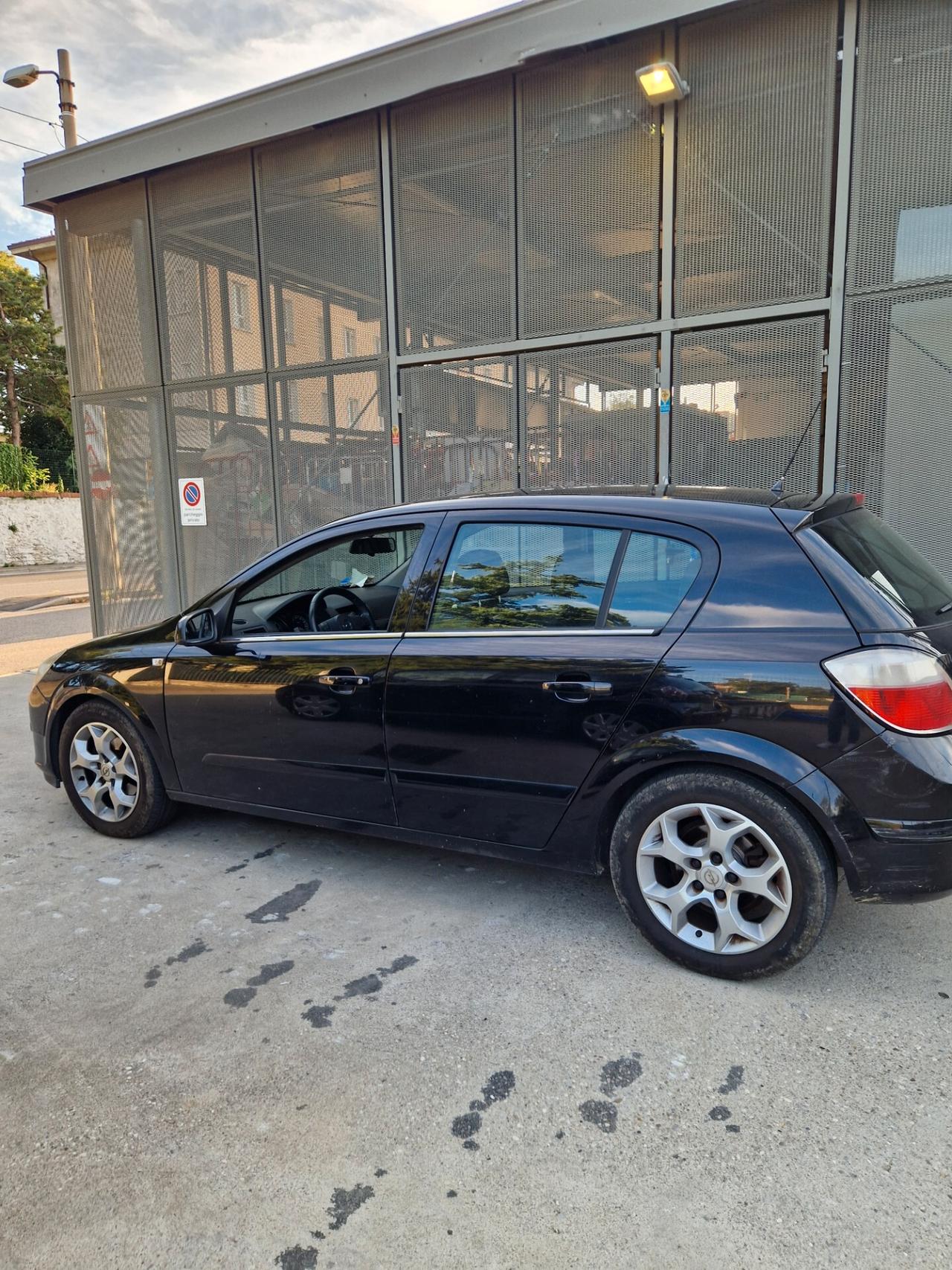 Opel Astra 1.7 Diesel 105 CV - 2005