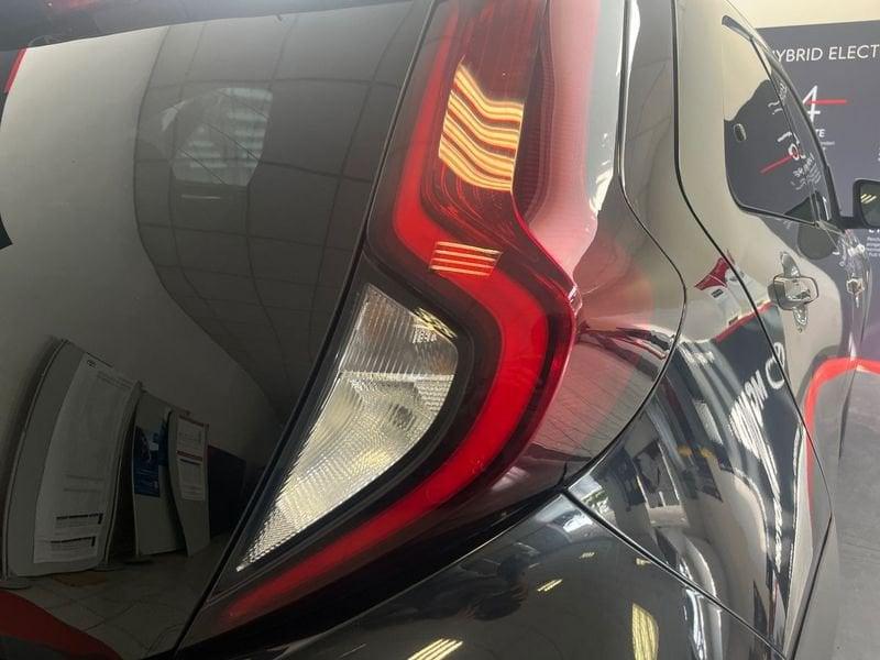 Toyota Aygo X 1.0B (72 CV) Limited Air S-CVT