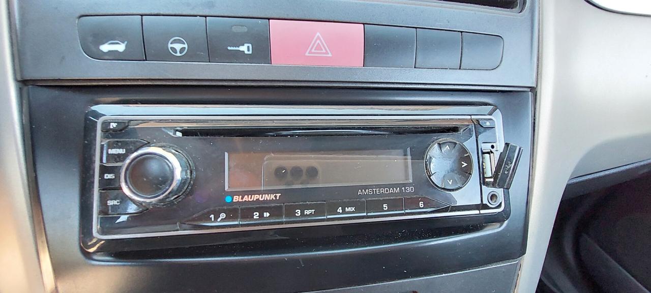 PUNTO 1,3 MTJ DIESEL 75 CV MODELLO SPORT X NEOPATENTATI DISTRIBUZIONE FATTA IMPECCABILE