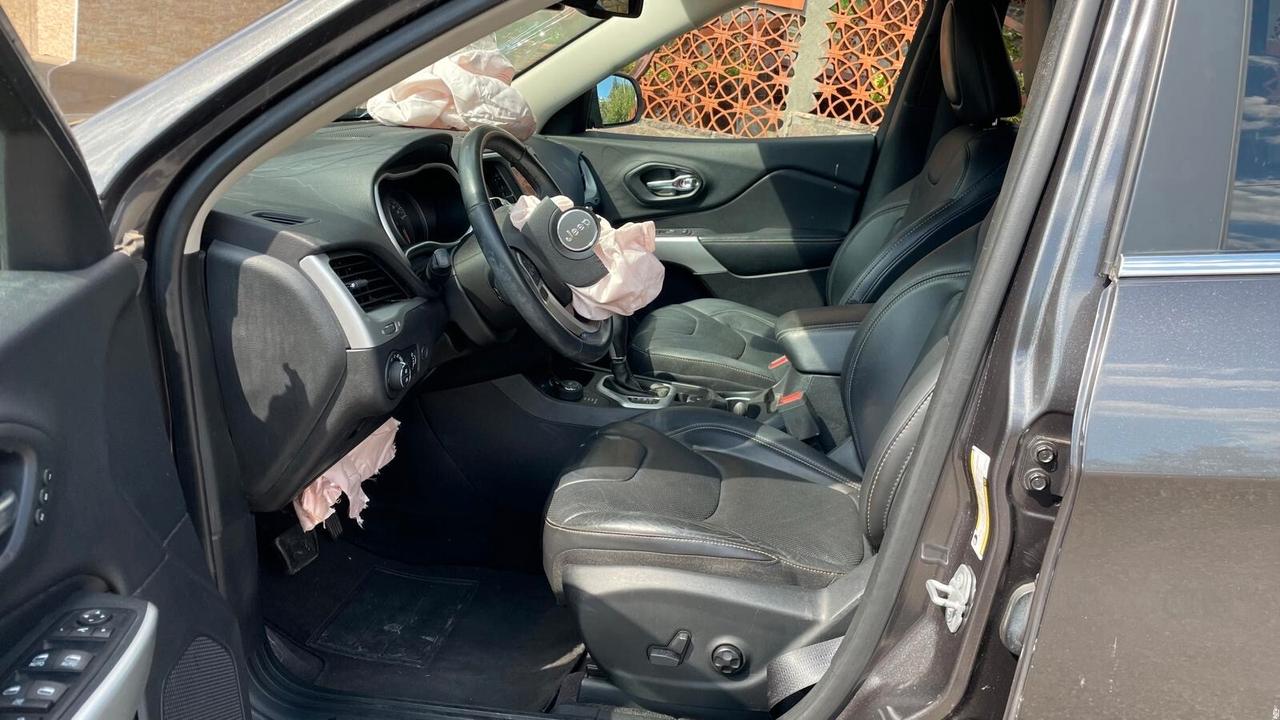Jeep Cherokee 2.0 Mjt II Limited incidentata