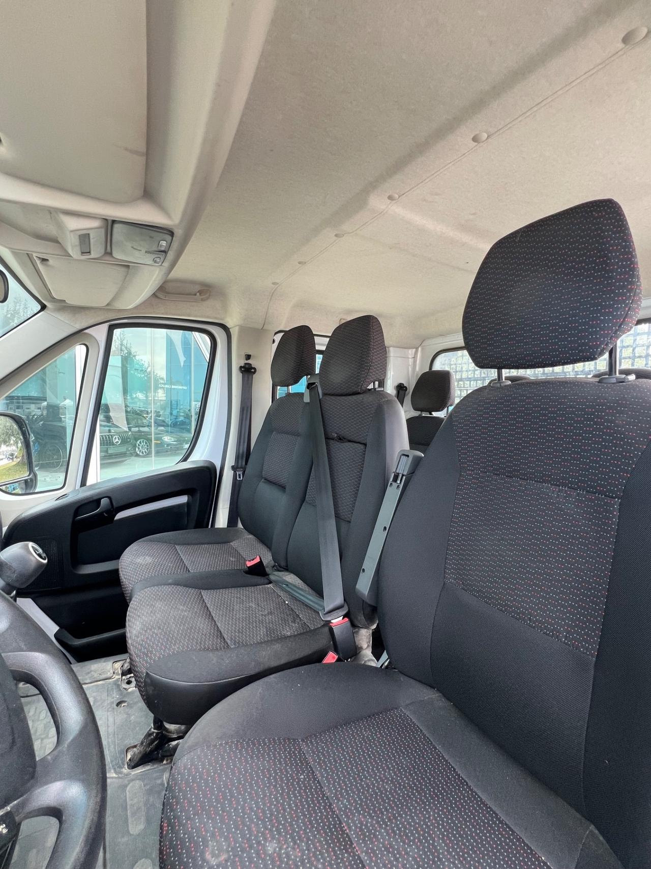 Peugeot Boxer 335 2.2 BlueHDi 140 S&S PLM-DC Cassonato Rib. Tril.