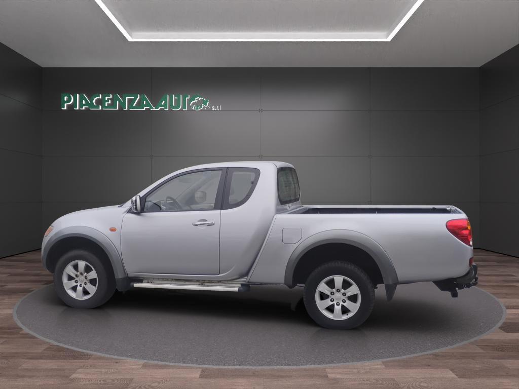 MITSUBISHI L 200 INTENSE CLUB CLAB 4WD.