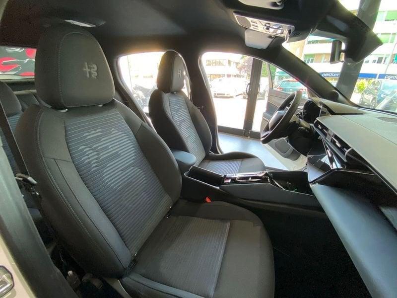 Alfa Romeo Junior 1.2 136 CV Hybrid eDCT6 NO DI VINCOLI FINANZIAMENTO