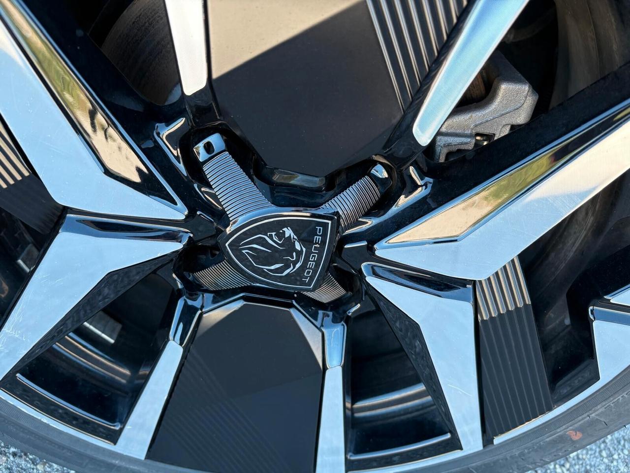 Peugeot 208 GT motore elettrico 156 CV (51 kWh) SPOTICAR