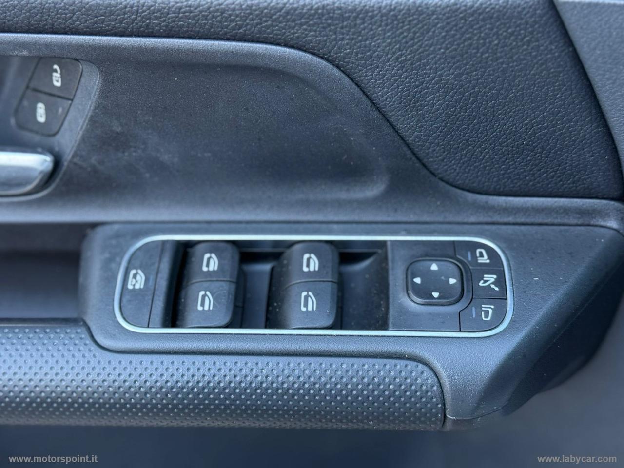 MERCEDES-BENZ GLB 180 d Automatic Business Extra