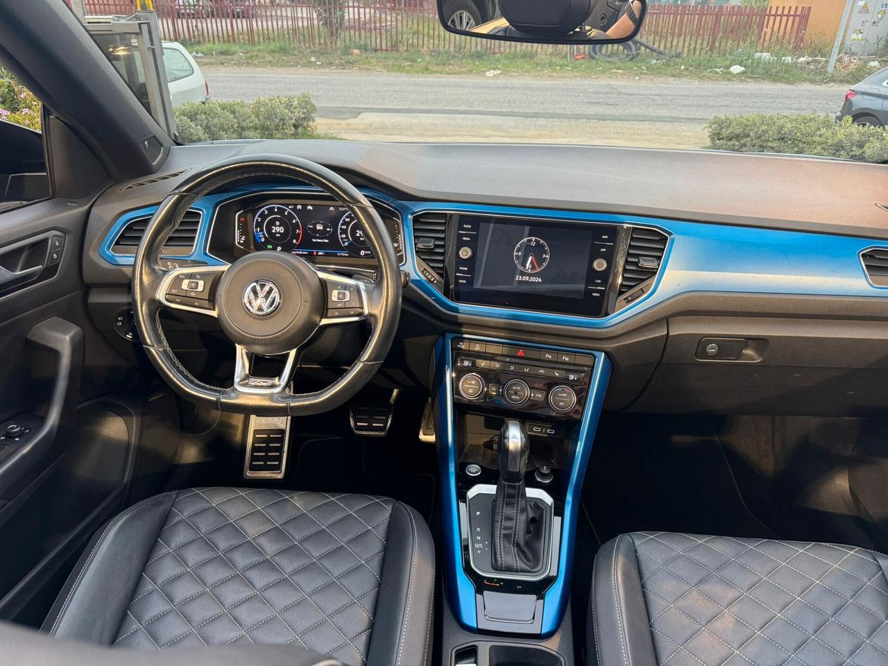Volkswagen T-Roc Volkswagen T-Roc Cabriolet 1.5 tsi R-Line dsg