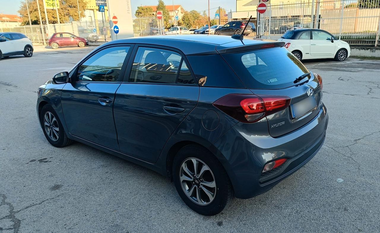 Hyundai i20 1.2 5 porte Econext Connectline