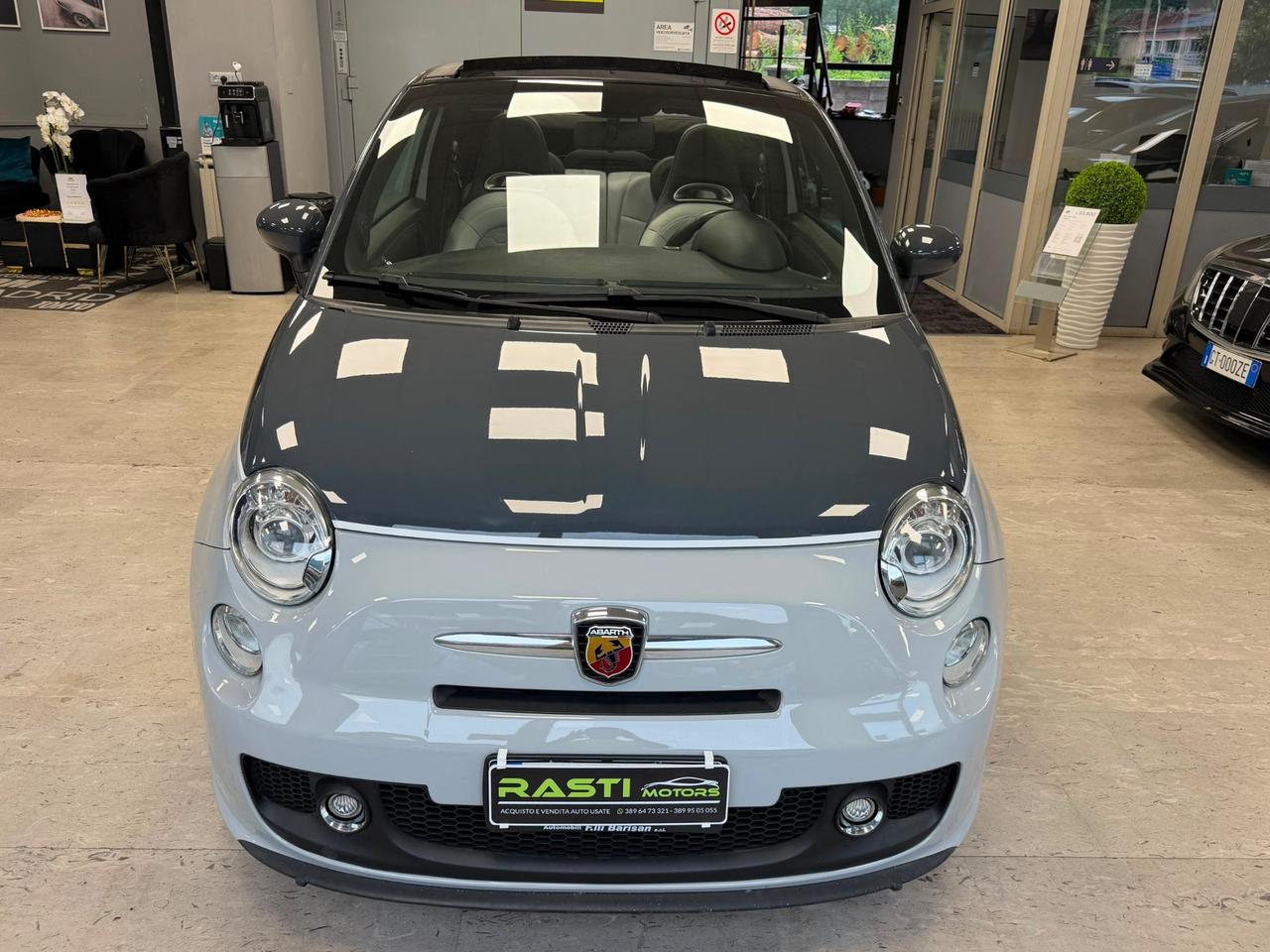 Abarth 500C Esseesse Versione: 1.4 Turbo T-Jet MTA Bicolore
