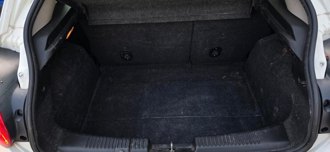 Fiat Bravo 1.4 Active GPL.tenuta bene