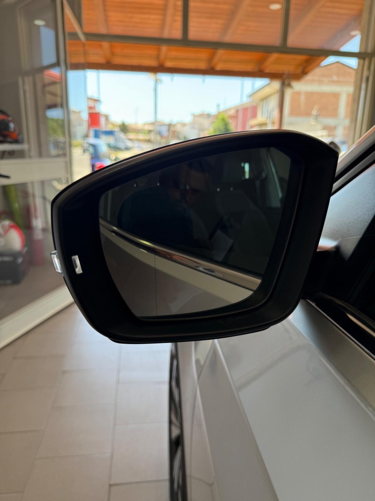 Volkswagen T-Cross 1.0 TSI 110 CV Advanced
