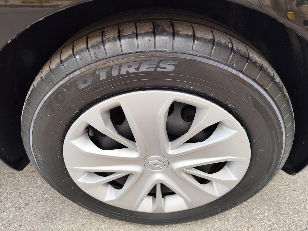 Renault Clio 1.5 dCi 75CV DIESEL UNIPRO NAVI
