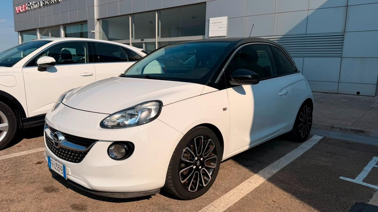 Opel Adam 1.2 70 CV Glam