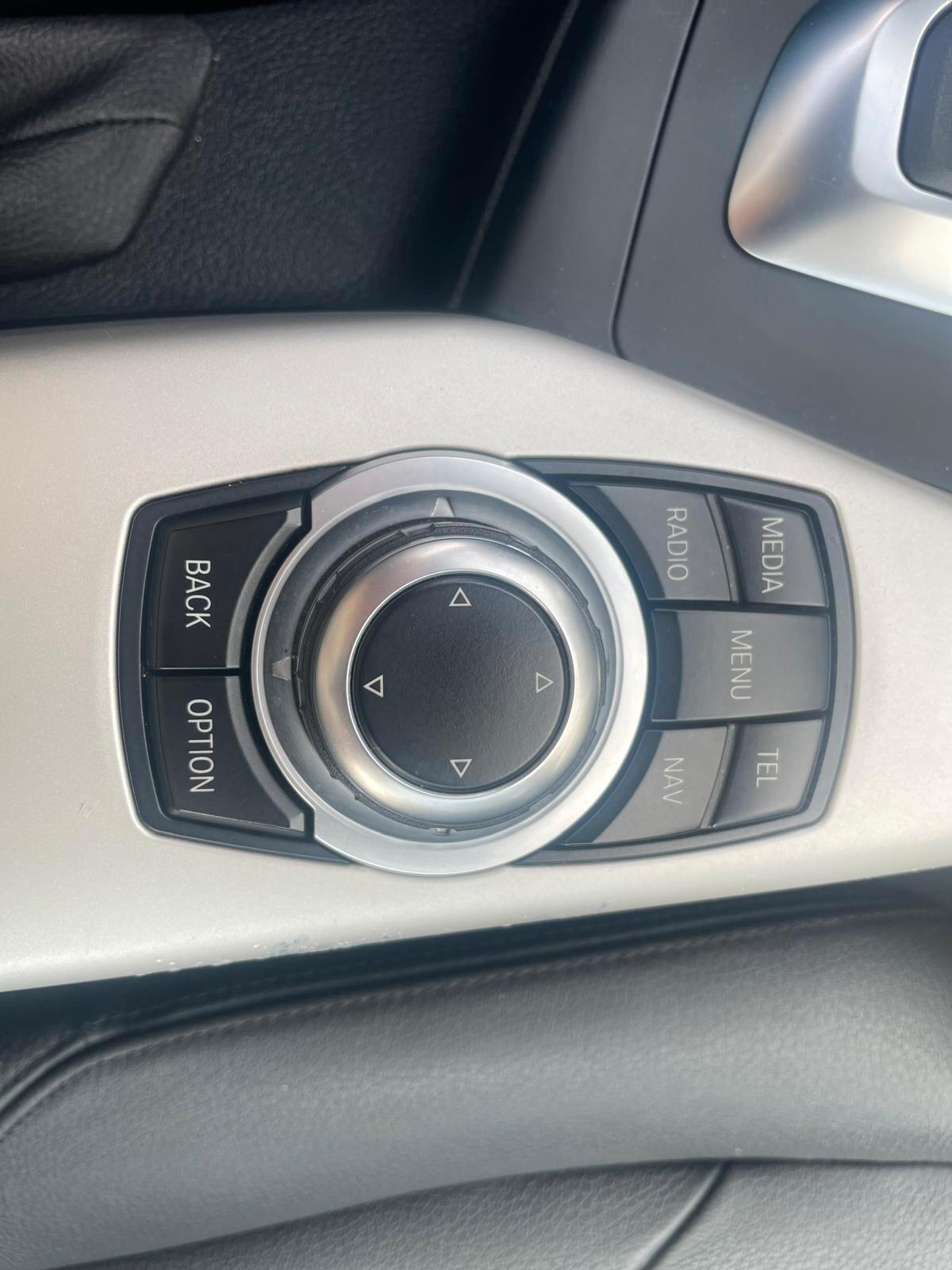 Bmw 218d Cabrio Advantage auto