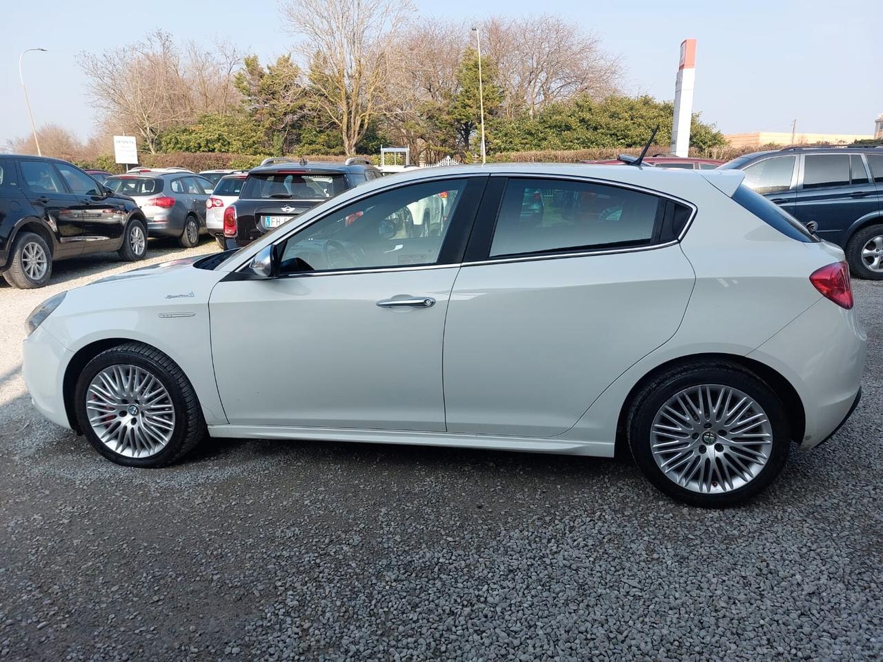 Alfa Romeo Giulietta 2.0 JTDm-2 170 CV TCT STUPENDA