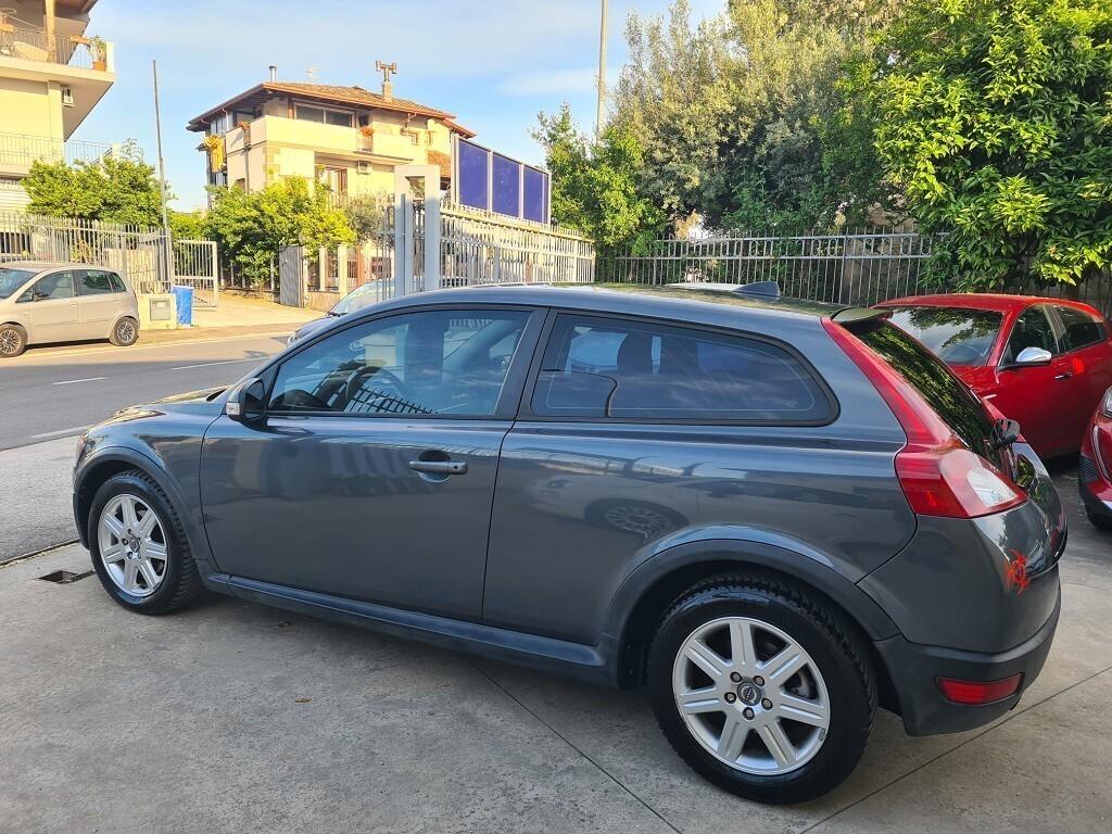 VOLVO C 30 1.6 DIESEL ANNO 2007