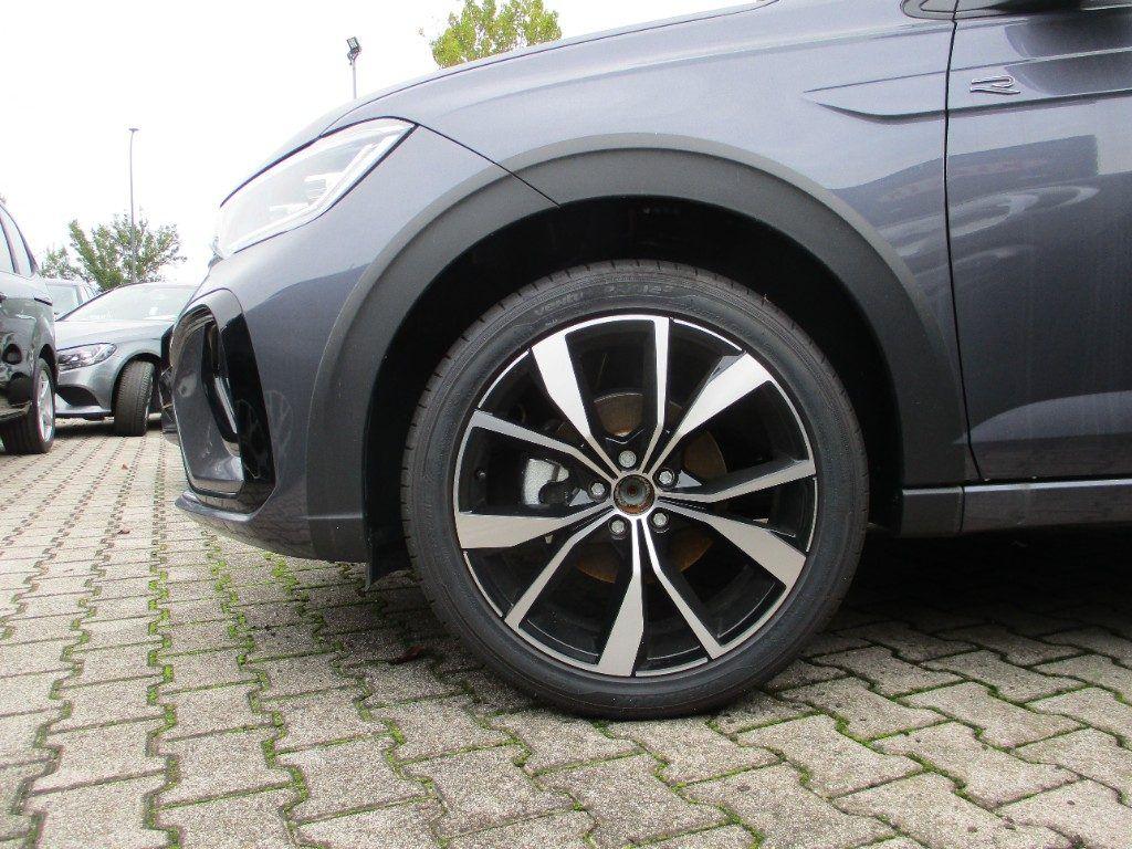 Volkswagen Taigo 1.0 TSI 115 CV DSG R-Line