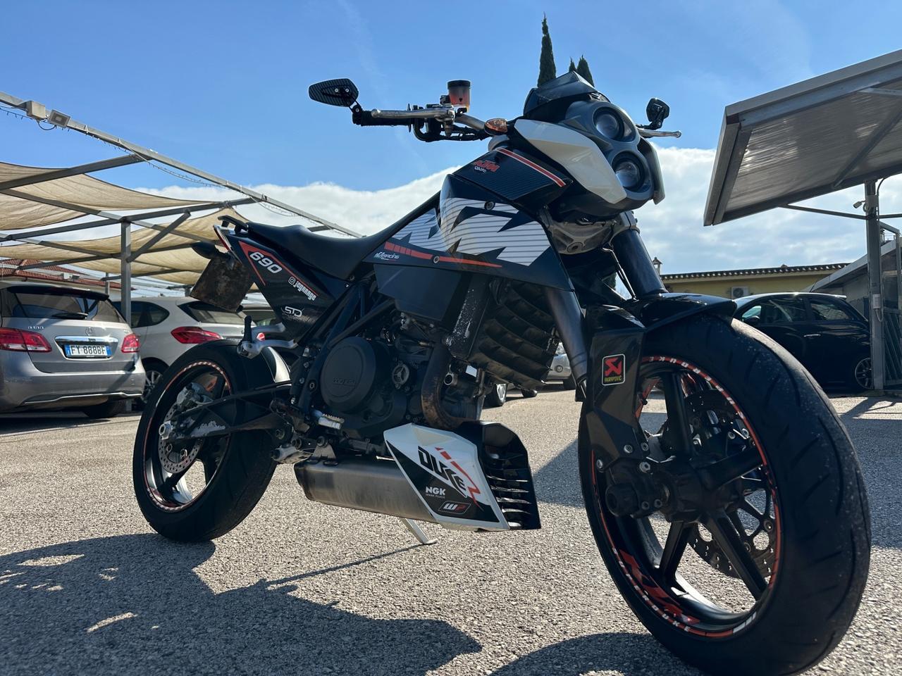 Ktm 690 Duke SuperDuke