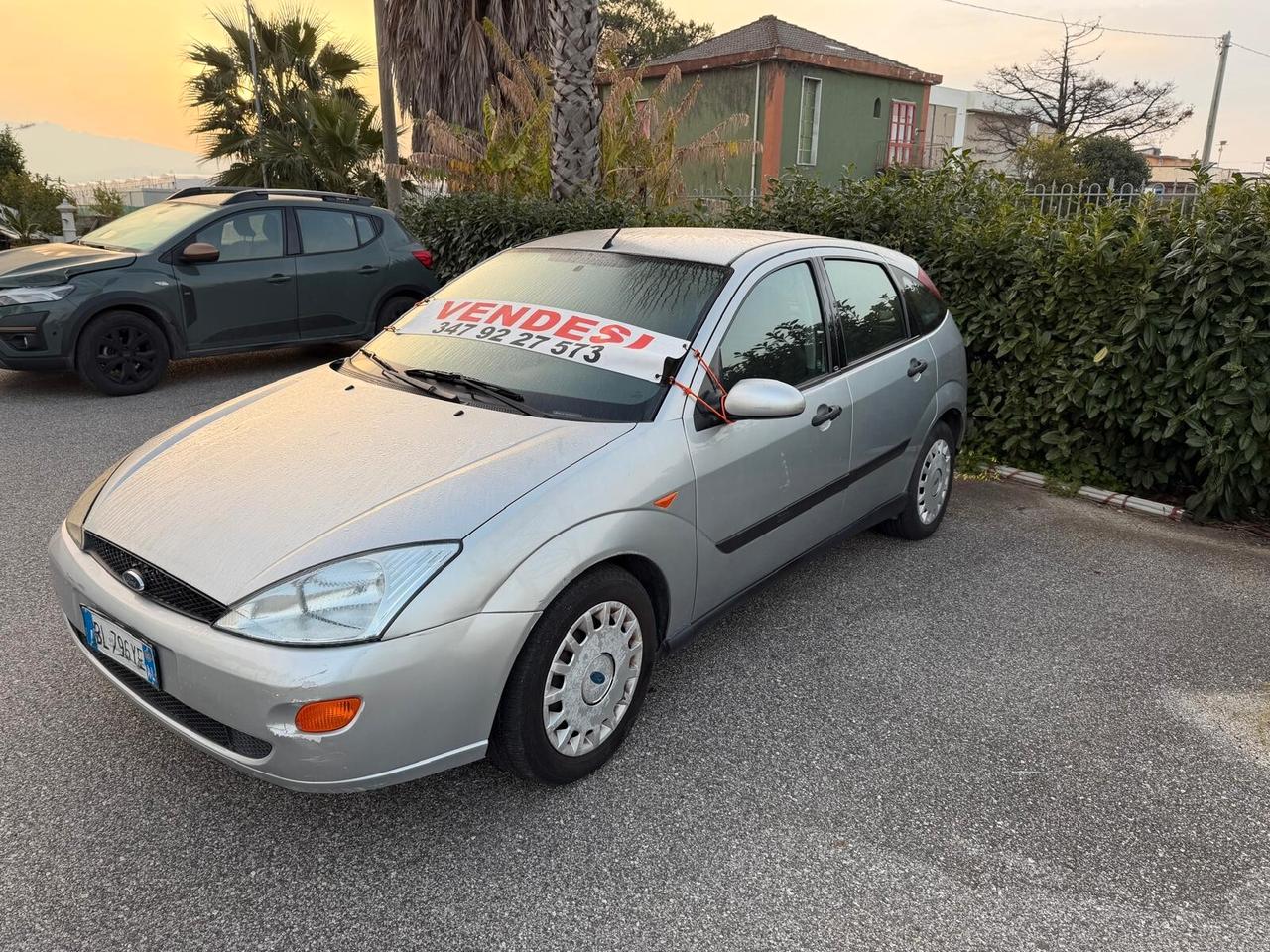 Ford Focus 1.8 TDDi cat 5p. Ghia