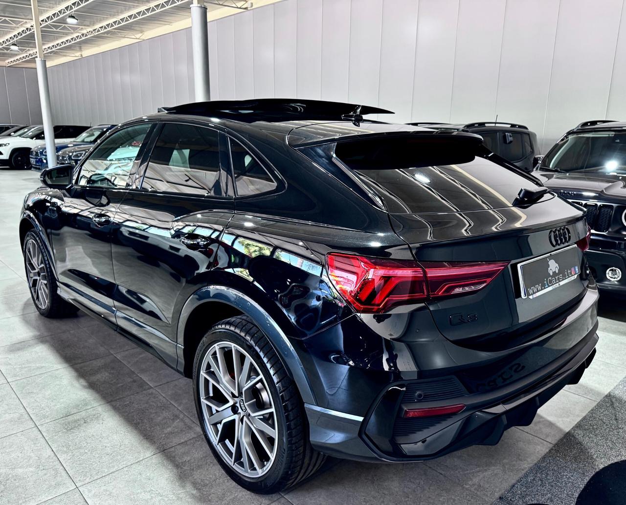 Audi Q3 40 2.0 TDI 193CV Quattro S-Line Identity Black