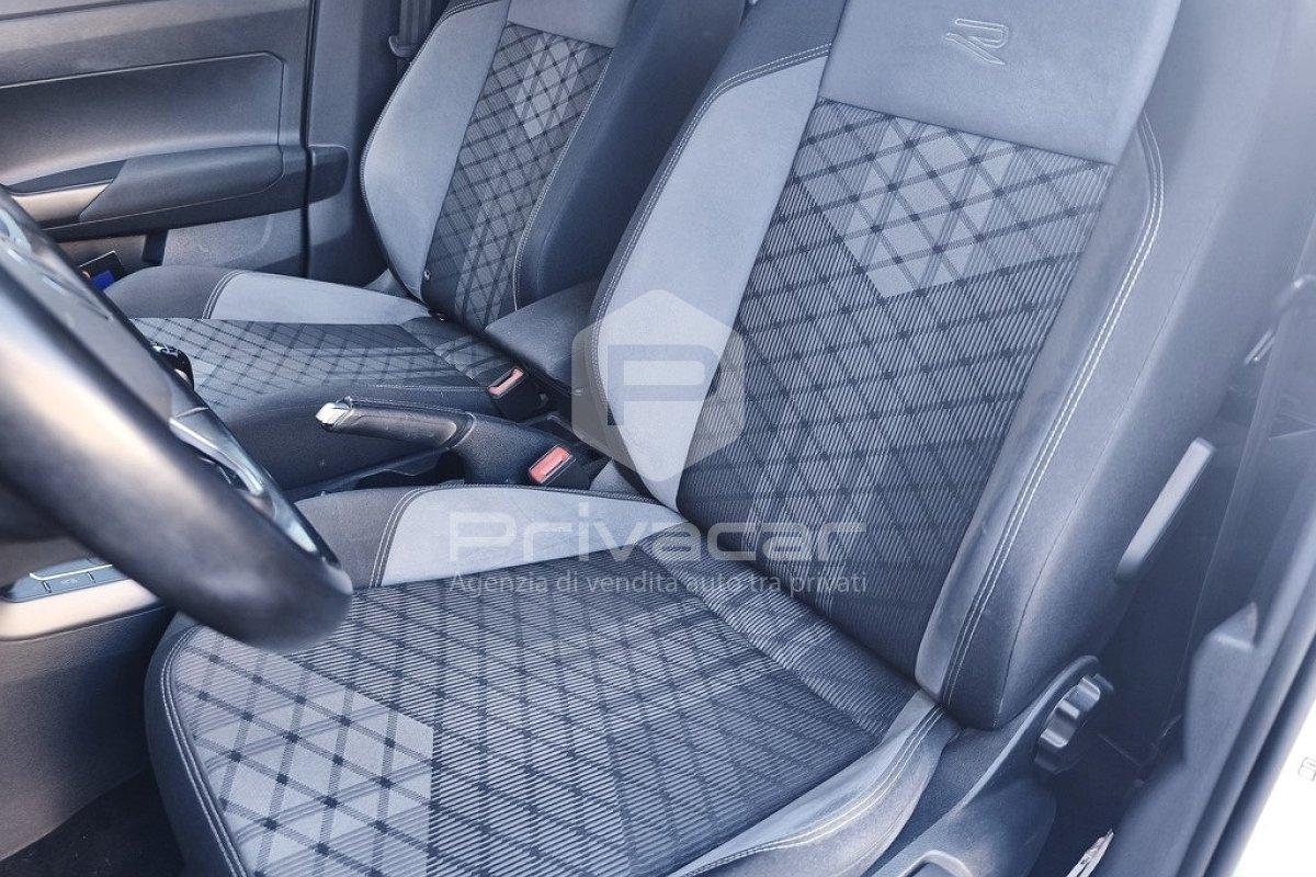 VOLKSWAGEN Polo 1.0 TSI R-Line