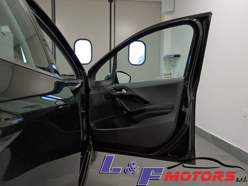 Peugeot 208 1.2 BENZ. ALLURE 5 P