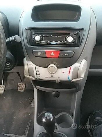 Toyota Aygo 1.0 12V VVT-i 5p. Now