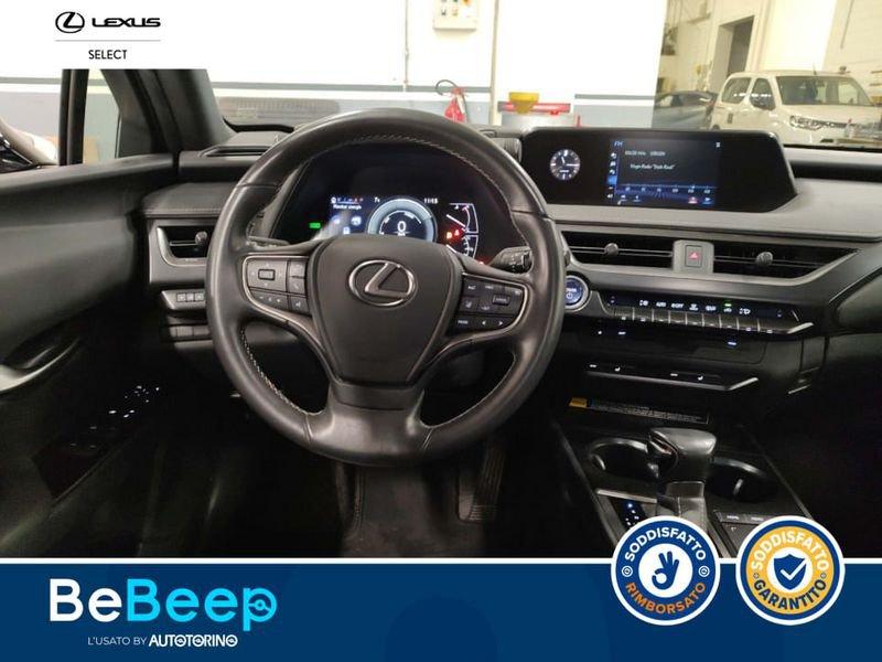 Lexus UX 250H 2.0 MIDNIGHT 4WD CVT