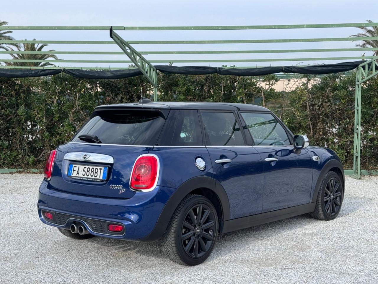 Mini Mini 2.0 Cooper SD Business XL 5 porte