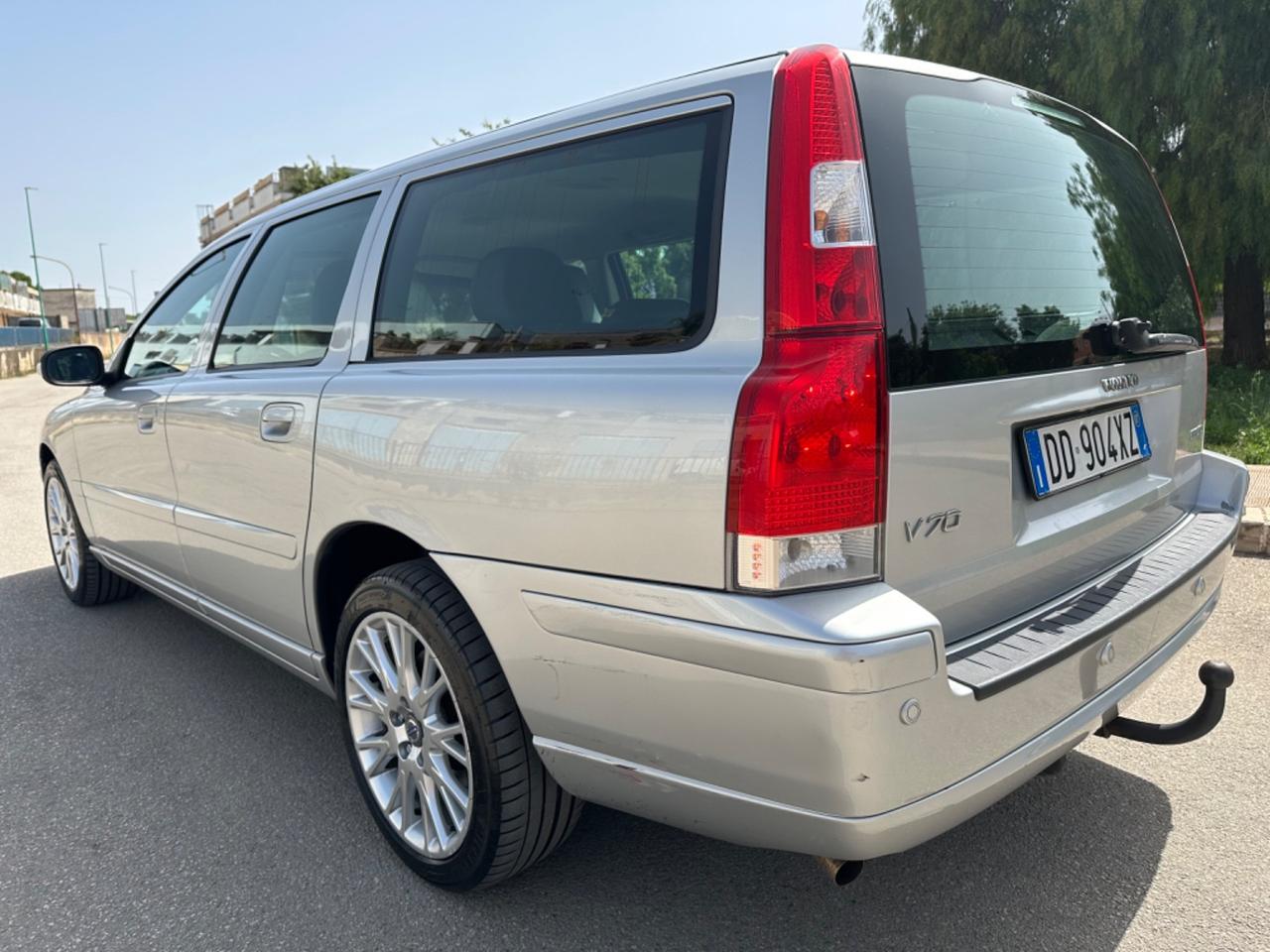 Volvo V70 2.4 BENZINA 2007 - CAMBIO AUTOMATICO E GANCIO TRAINO