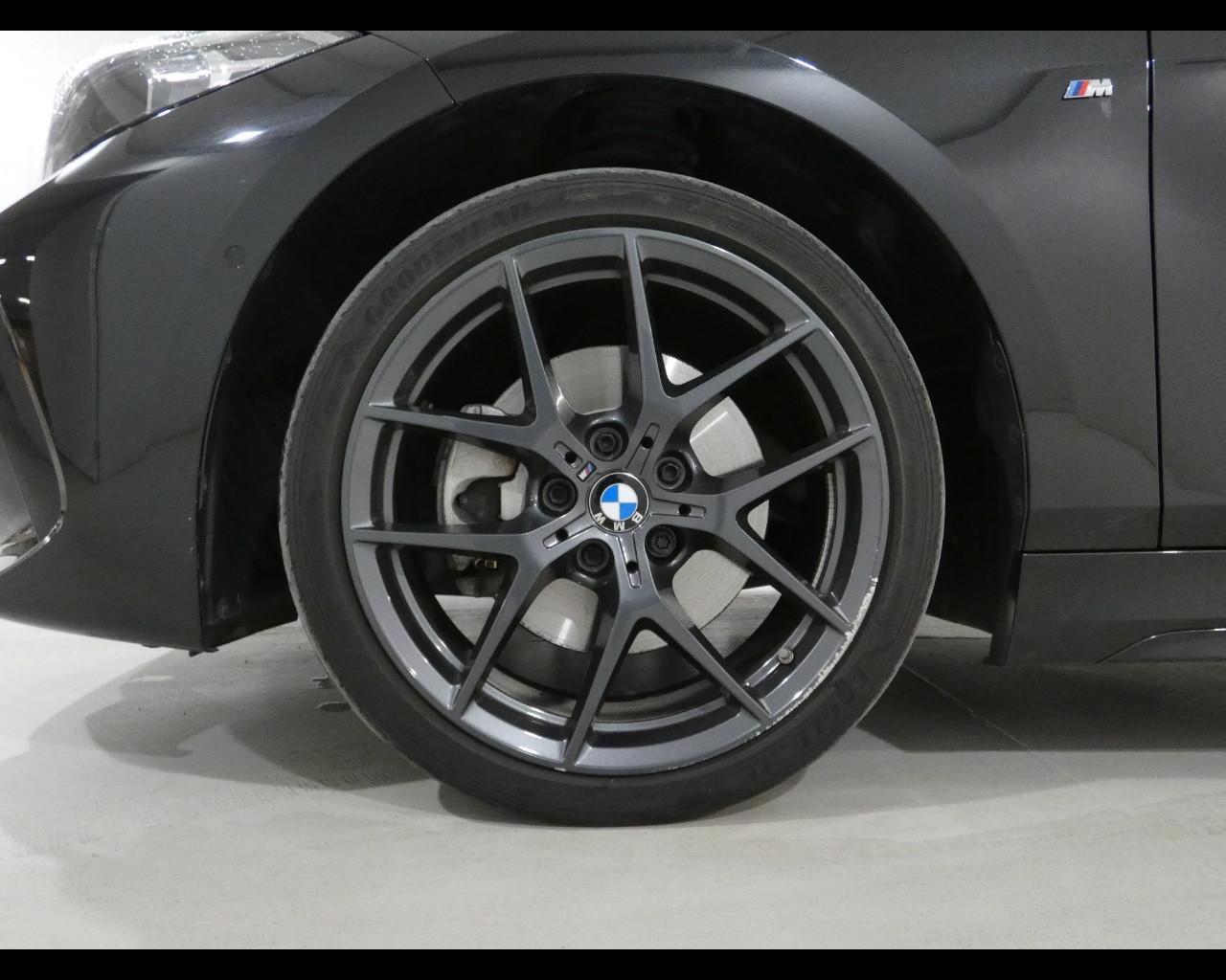 BMW Serie 1 (F40) - 116d 5p. Msport