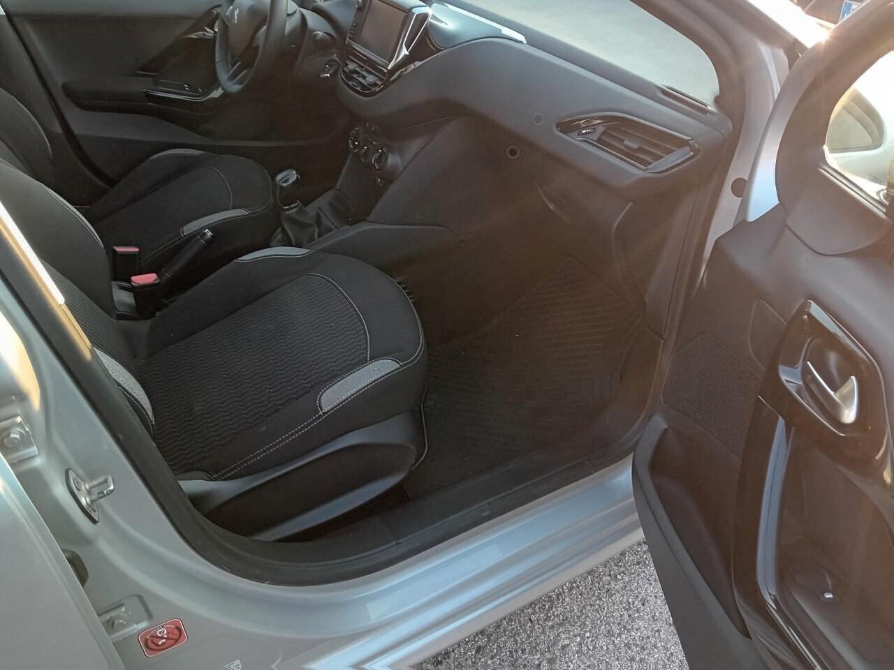 Peugeot 208 BlueHDi 75 5 porte Active