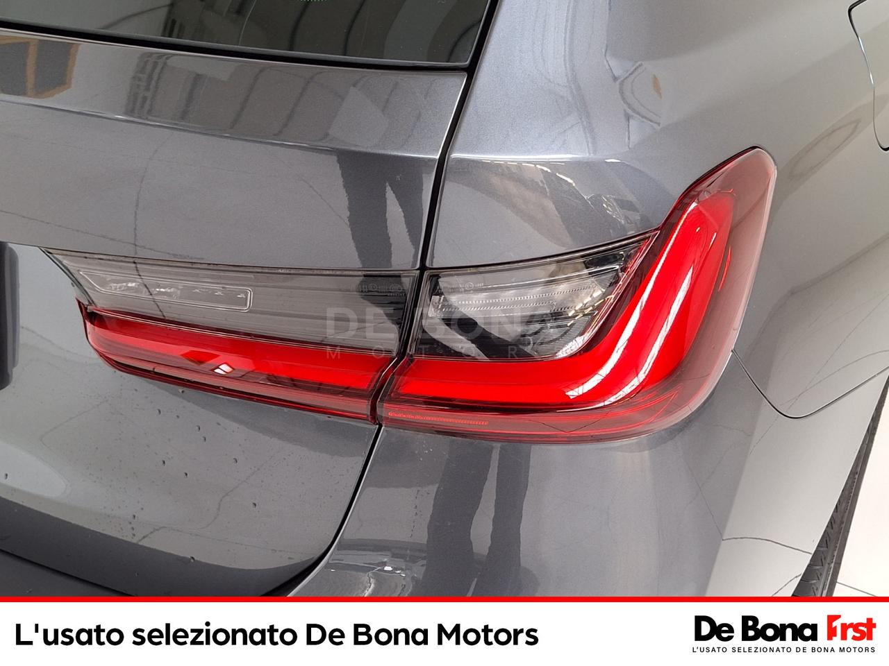 BMW Serie 3 320d touring mhev 48v xdrive business advantage auto
