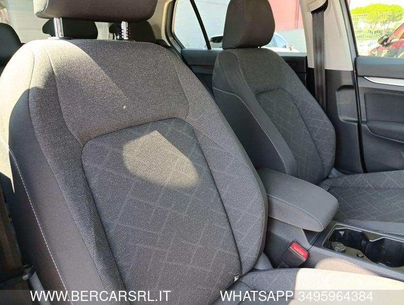 Volkswagen Golf Golf 1.0 eTSI EVO DSG Life
