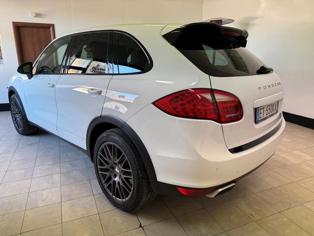 Porsche Cayenne 3.0 Diesel 250CV Platinum Edition