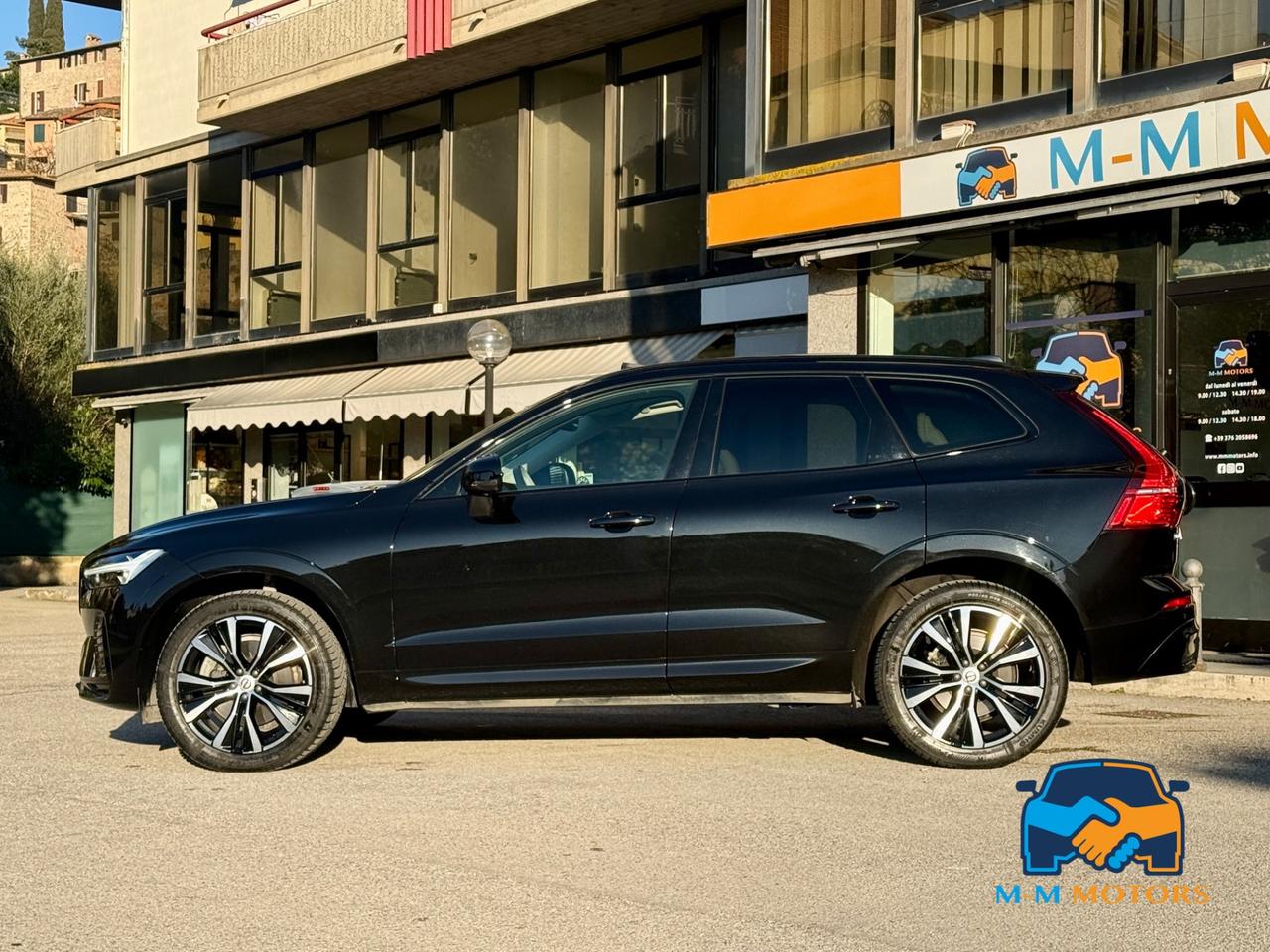 VOLVO XC60 N1 2.0 B4 d Ultimate Dark awd auto