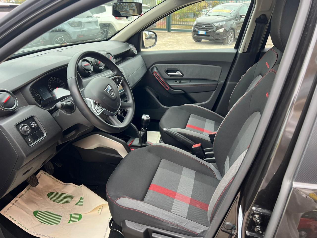 Dacia Duster 1.6 SCe GPL 4x2 Techroad