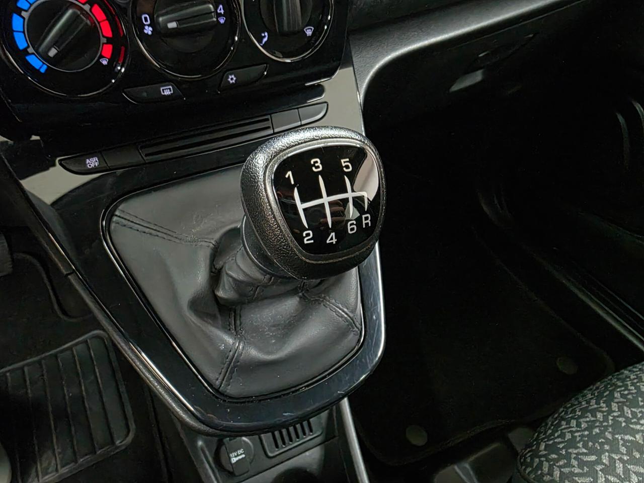 LANCIA YPSILON 1.0 FireFly S&S HYBRID SILVER