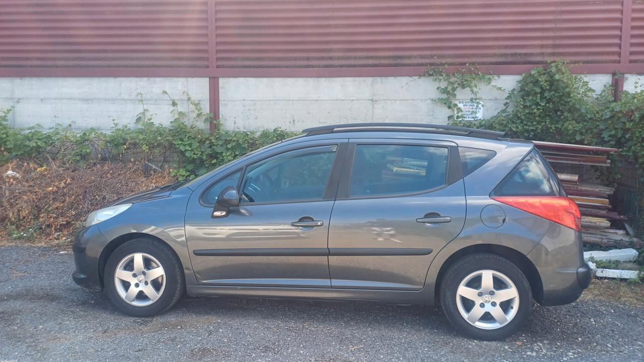 Peugeot 207 1.4 VTi 95CV SW XS Ciel