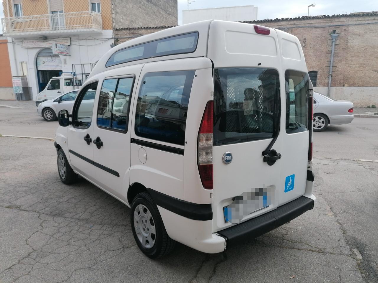 Fiat Doblo 1.9 JTD TRASPORTO DISABILI