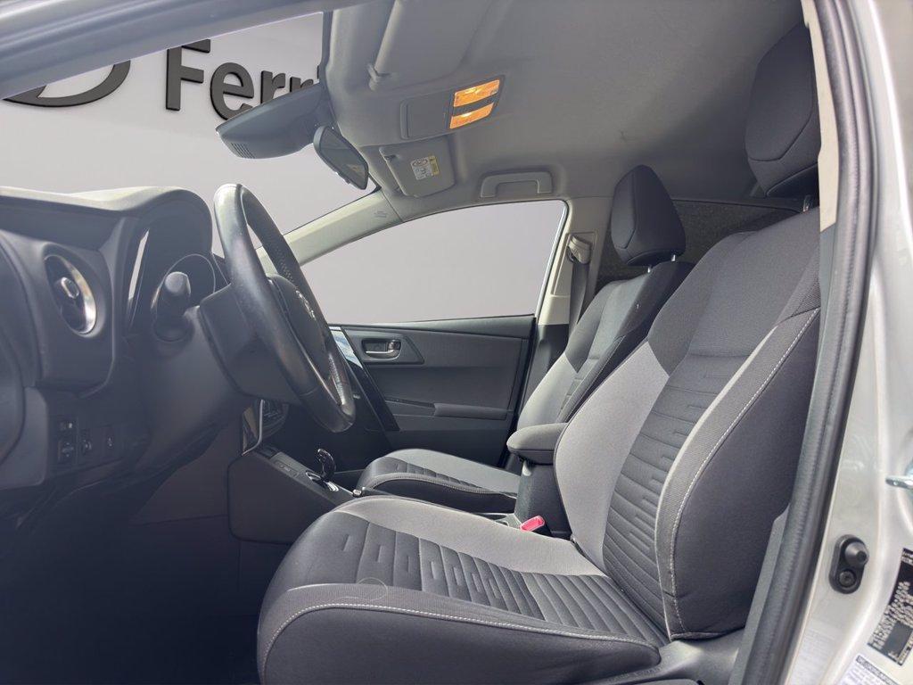 TOYOTA Auris 1.8h active cvt del 2016