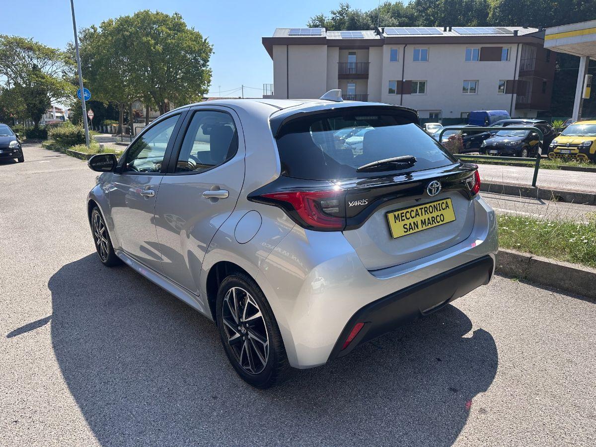 TOYOTA - Yaris - 1.5 Hybrid 5p. E-CVT Trend