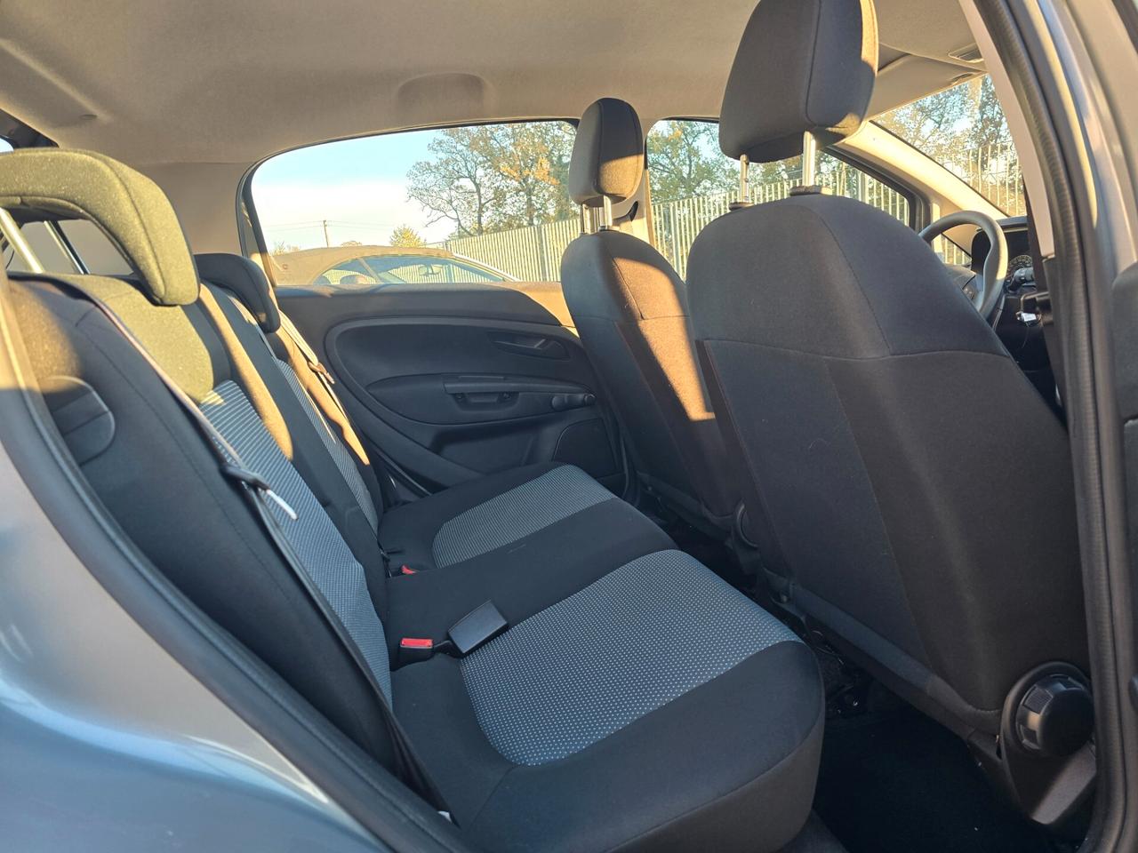 Fiat Punto 1.3 MJT II 75 CV 5 porte Street