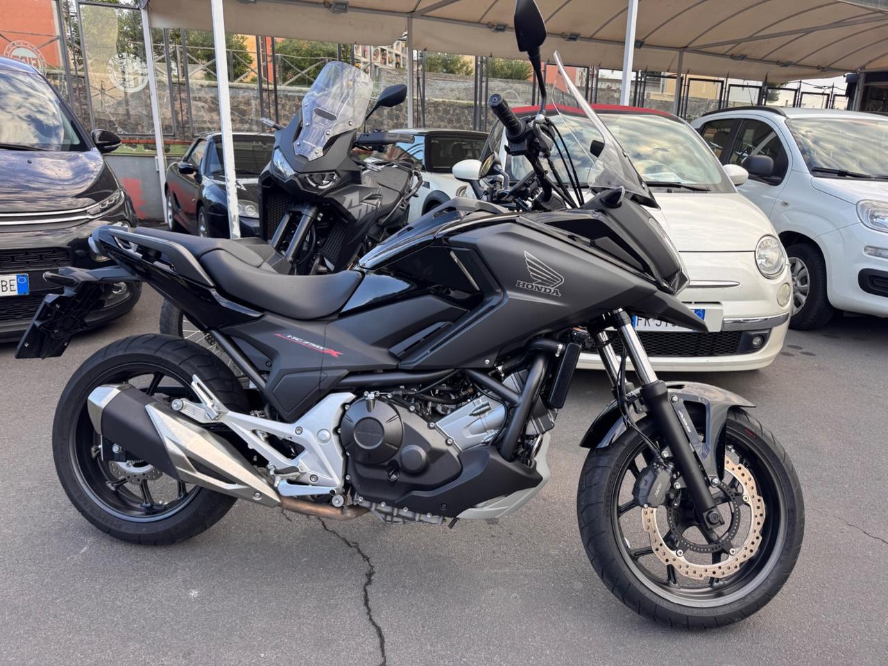 Honda NC 750 Triple black