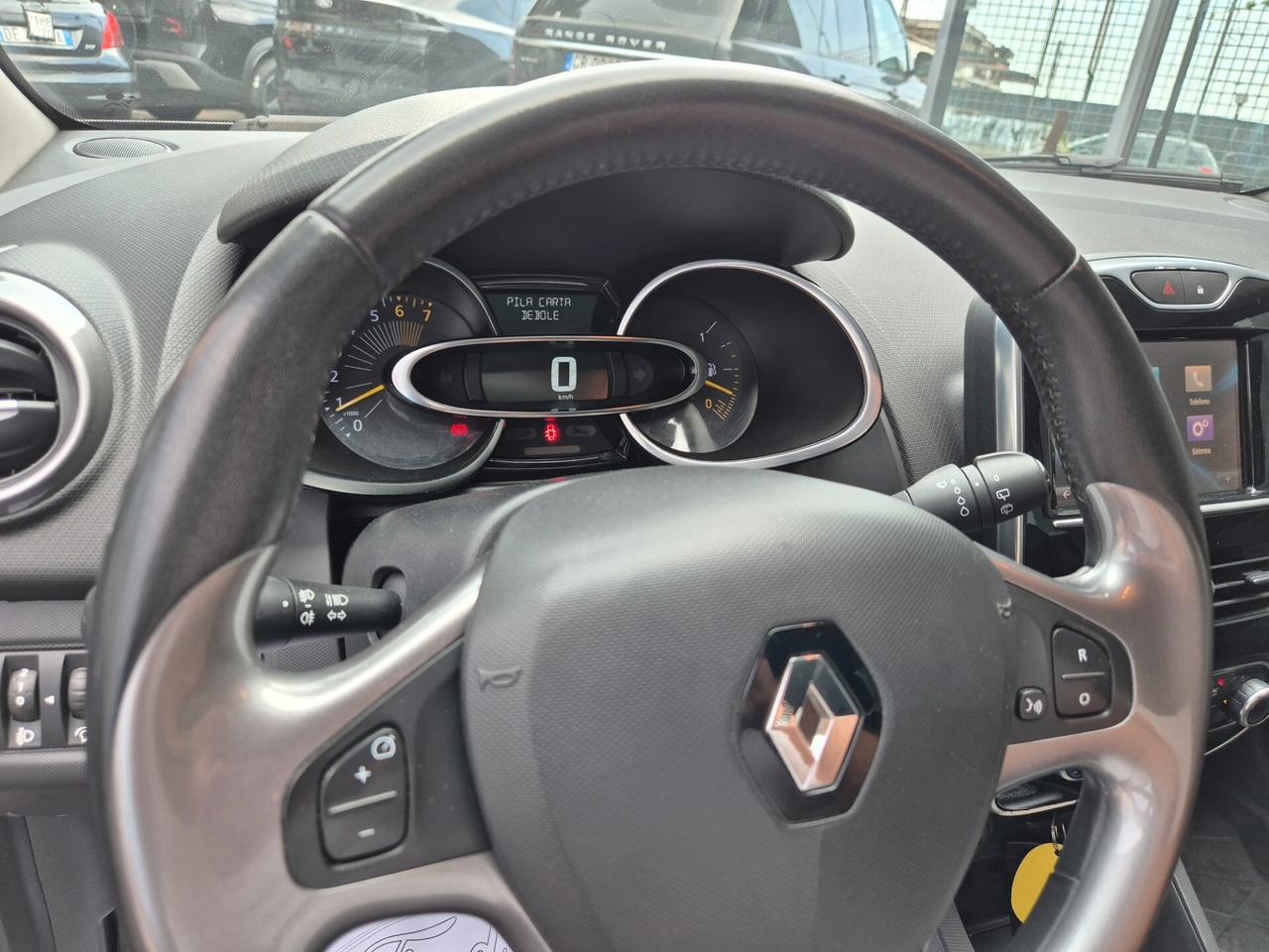 Renault Clio 1.2 75CV 5 porte COSTUMWENATIONAL