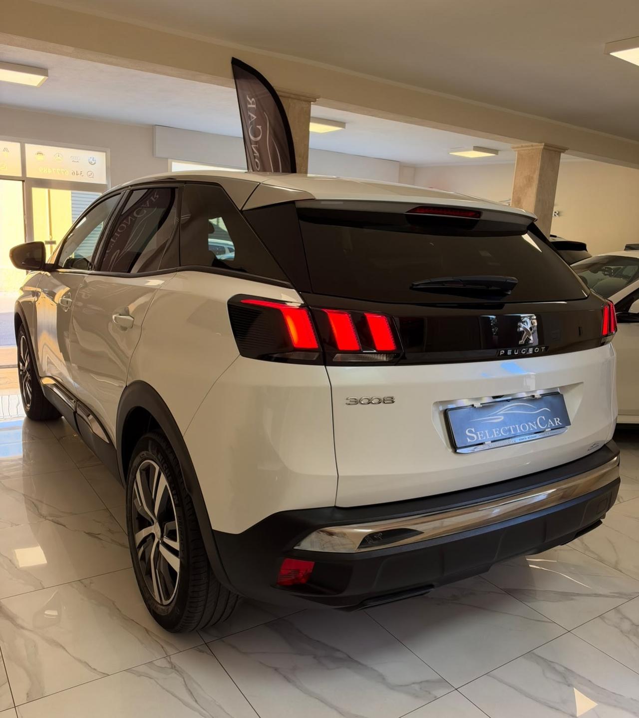 Peugeot 3008 BlueHDi 130 S&S EAT8 Allure Pack