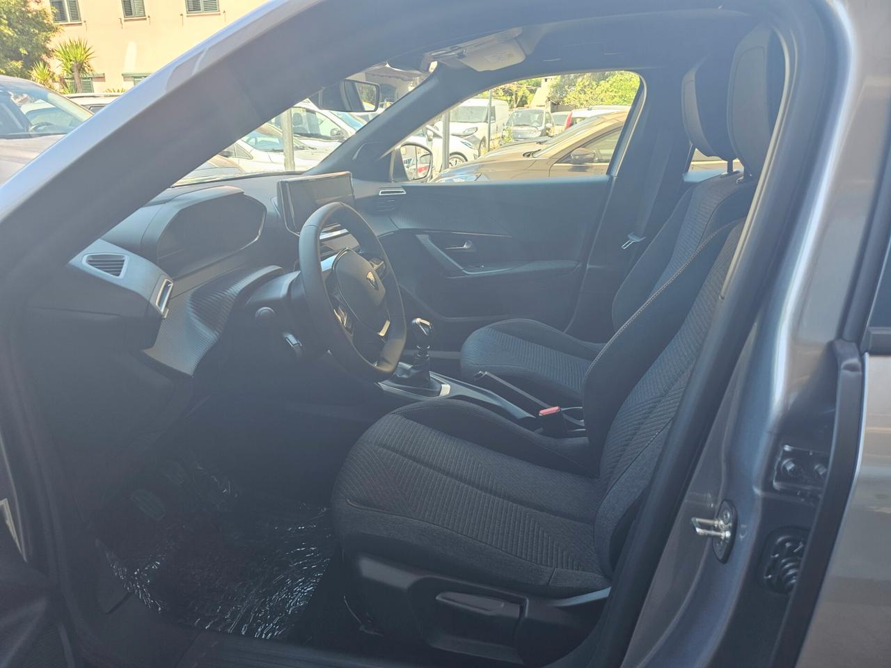 Peugeot 2008 PureTech 100 S&S Style