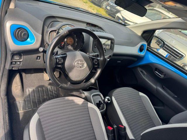 TOYOTA Aygo 1.0 VVT-i 72 CV 5 porte x-cool MMT