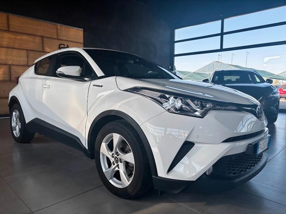 Toyota C-HR 1.8 Hybrid E-CVT Business + IVA